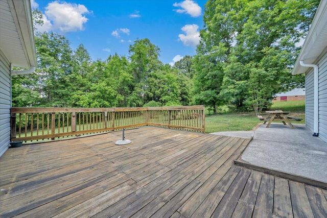 139 Dalewood LN, Rocky Mount, VA 24151