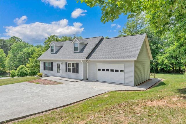 139 Dalewood LN, Rocky Mount, VA 24151