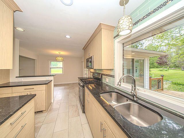 1516 Arborview Boulevard, Ann Arbor, MI 48103