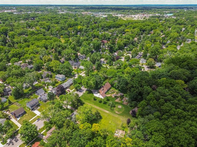1516 Arborview Boulevard, Ann Arbor, MI 48103