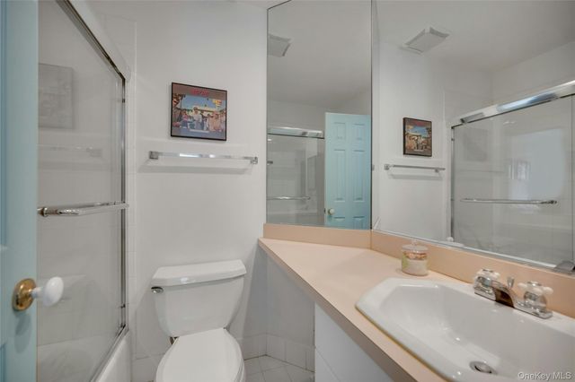 1102 Pondside Drive, White Plains, NY 10607