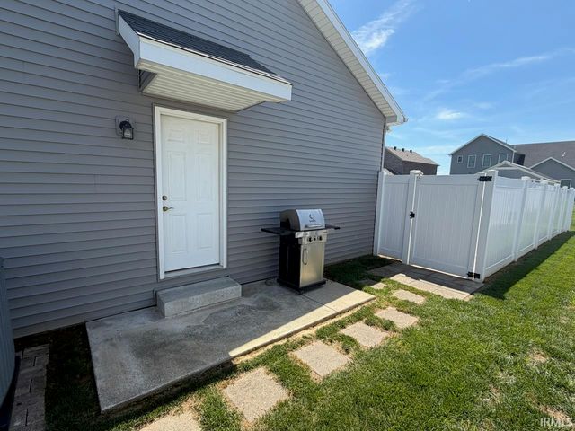 3602 Braewick Drive, Evansville, IN 47715
