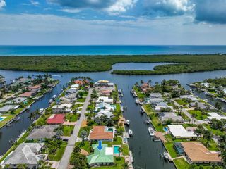 8502 SE Royal Street, Hobe Sound, FL 33455