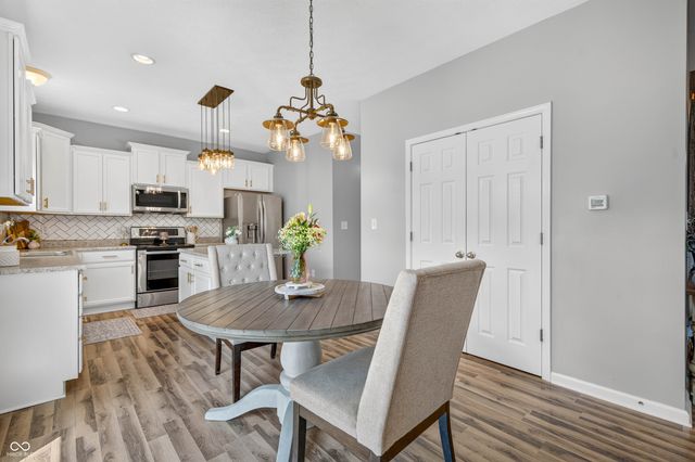 4372 Stubbington Lane, Indianapolis, IN 46239