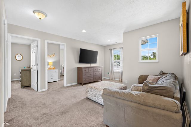 4372 Stubbington Lane, Indianapolis, IN 46239