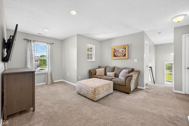 4372 Stubbington Lane, Indianapolis, IN 46239