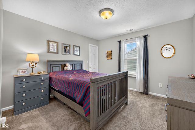 4372 Stubbington Lane, Indianapolis, IN 46239