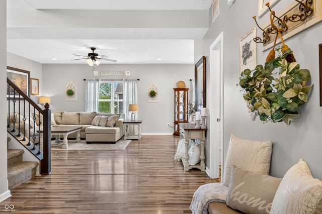 4372 Stubbington Lane, Indianapolis, IN 46239