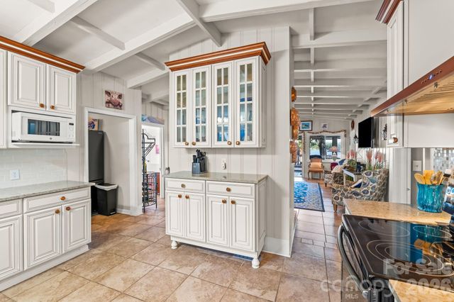 309 Shoreline Drive, Lexington, NC 27292