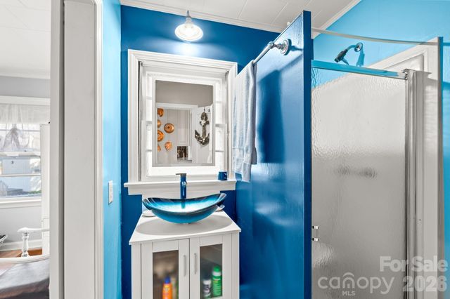 309 Shoreline Drive, Lexington, NC 27292