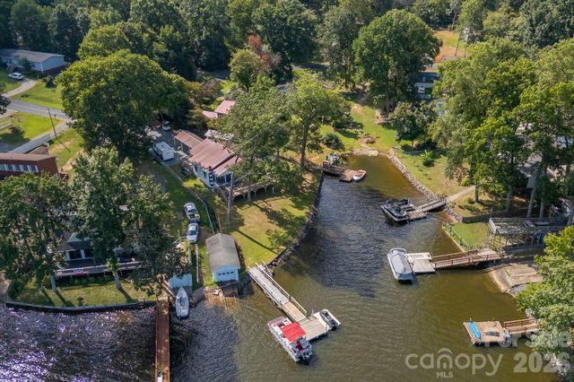 309 Shoreline Drive, Lexington, NC 27292