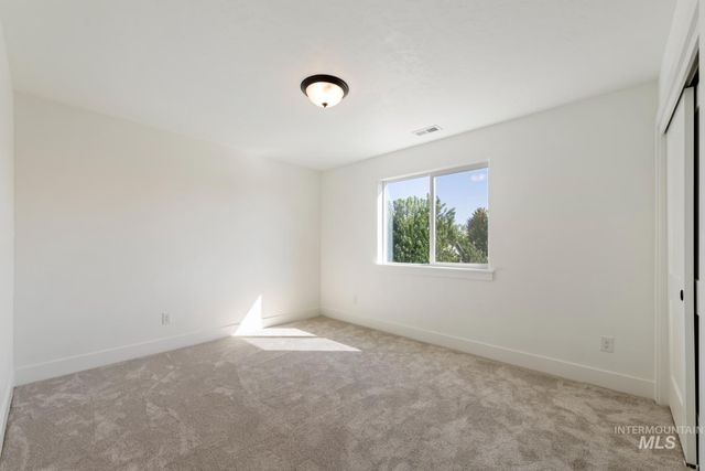 1279 W Malbar St, Meridian, ID 83646