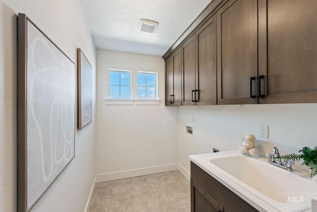 1279 W Malbar St, Meridian, ID 83646