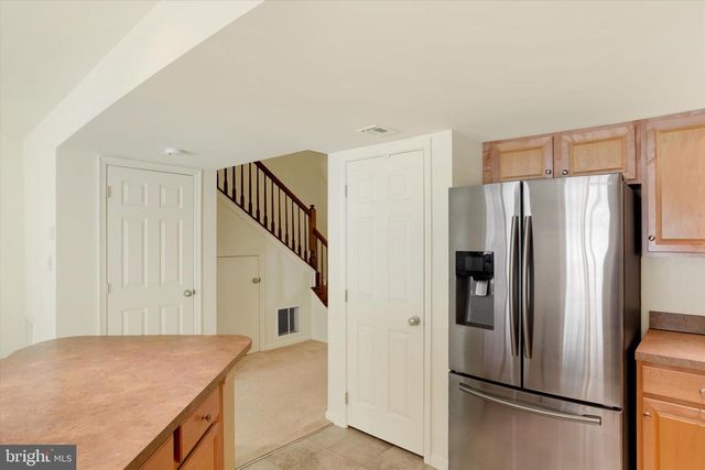 423 PARK VIEW DR, Harrisburg, PA 17110