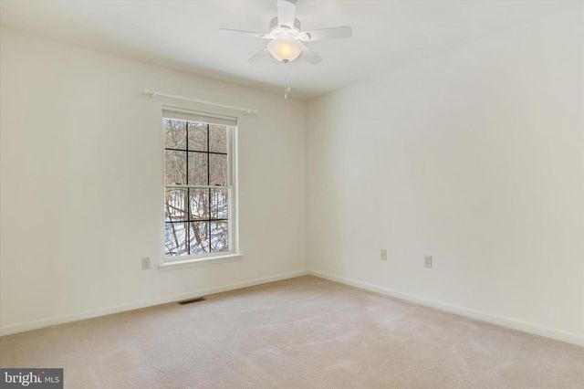 423 PARK VIEW DR, Harrisburg, PA 17110