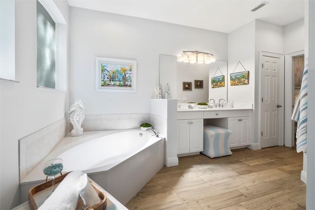 1235 Winding Oaks Circle E 503, Vero Beach, FL 32963