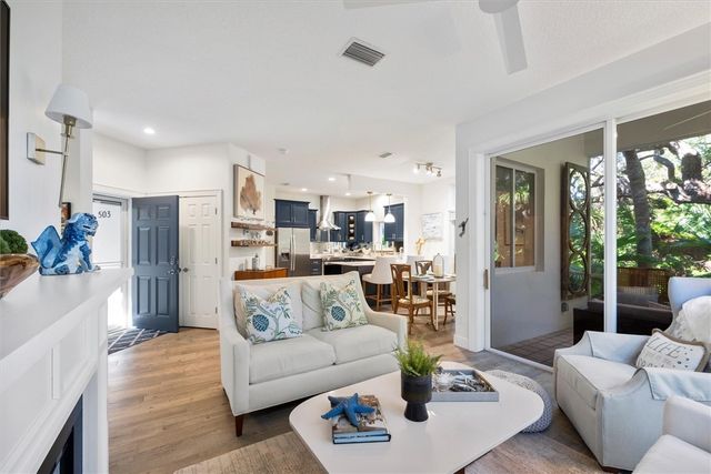 1235 Winding Oaks Circle E 503, Vero Beach, FL 32963