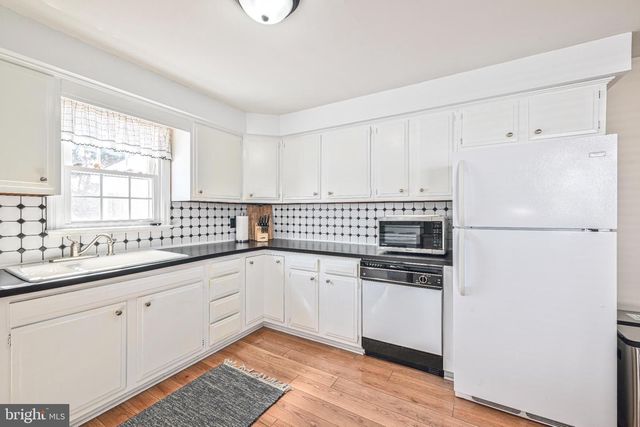 1202 MARYLAND AVE, Cape May, NJ 08204