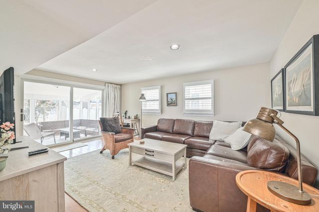 1202 MARYLAND AVE, Cape May, NJ 08204