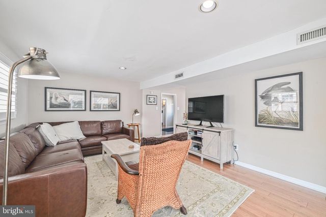 1202 MARYLAND AVE, Cape May, NJ 08204