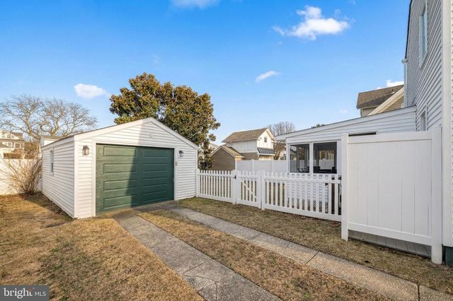 1202 MARYLAND AVE, Cape May, NJ 08204