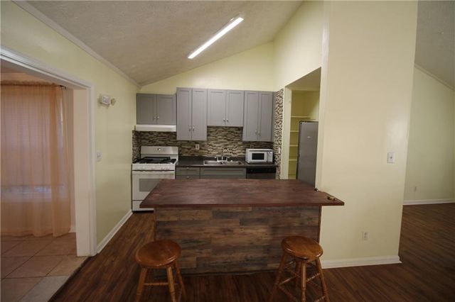 5292 Bells Ferry Road, Acworth, GA 30102