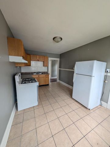 3010 17th STREET, Racine, WI 53405