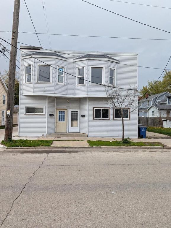 3010 17th STREET, Racine, WI 53405