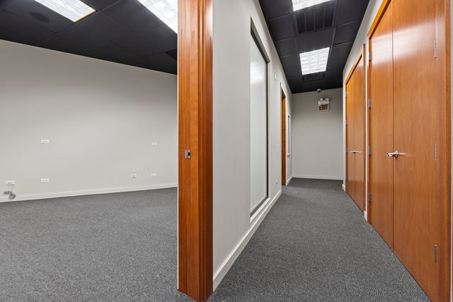 1502 W Chicago Avenue, Chicago, IL 60642