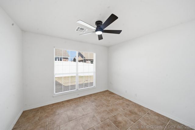 8931 E 62nd Place S, Tulsa, OK 74133