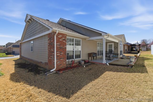 8931 E 62nd Place S, Tulsa, OK 74133