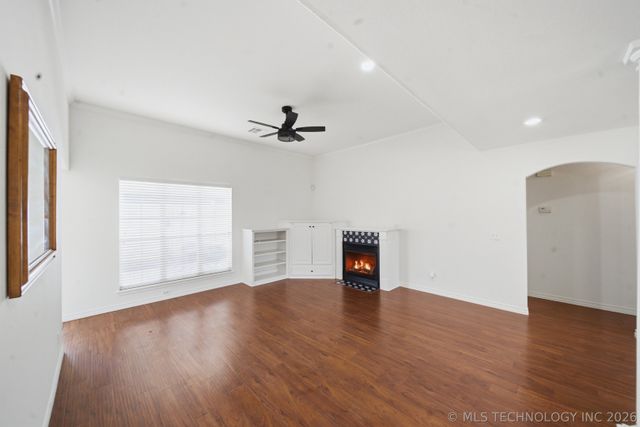 8931 E 62nd Place S, Tulsa, OK 74133