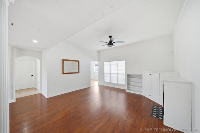 8931 E 62nd Place S, Tulsa, OK 74133