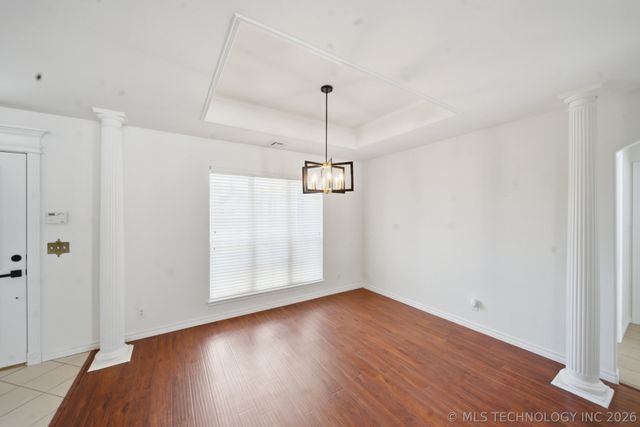 8931 E 62nd Place S, Tulsa, OK 74133