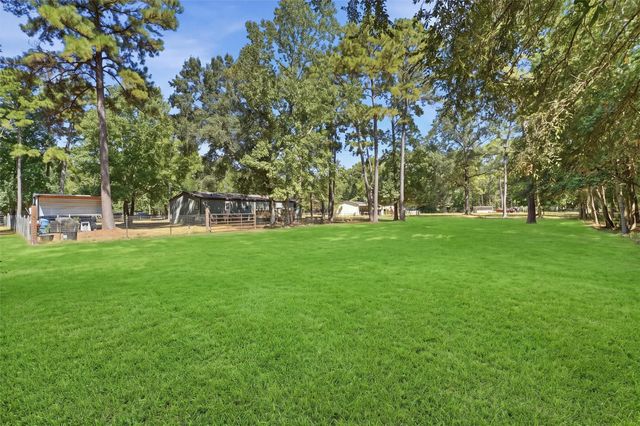 104 Plantation Drive, Waller, TX 77484