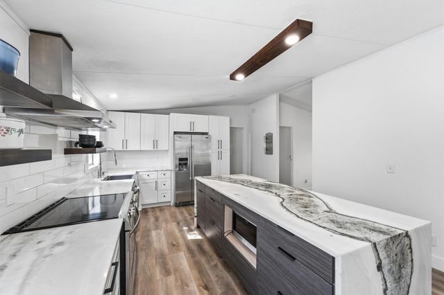 104 Plantation Drive, Waller, TX 77484