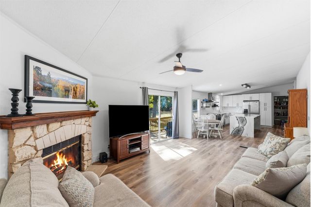 104 Plantation Drive, Waller, TX 77484