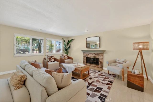 7 Carriage, Irvine, CA 92602