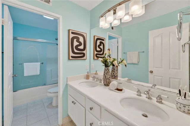 7 Carriage, Irvine, CA 92602