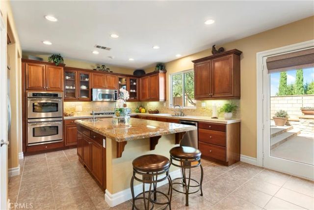 34326 Lamborn, Temecula, CA 92592