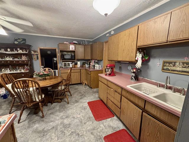 407 Rockport Road, Janesville, WI 53548