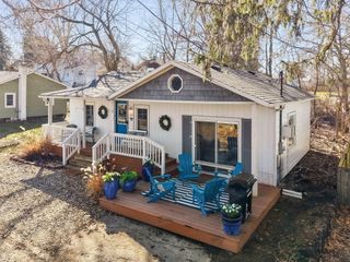 25 Ramona Court, New Buffalo, MI 49117