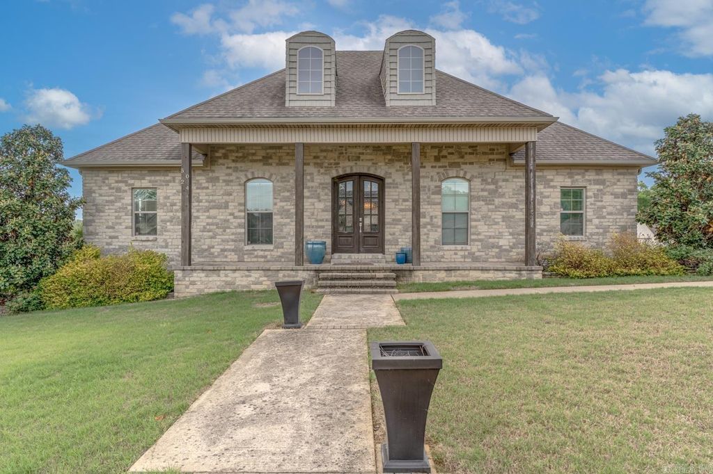 5024 Rockport Drive, Jonesboro, AR 72404