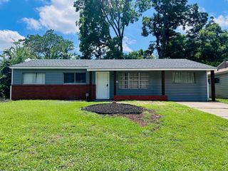 3224 Galaxy Drive, Bossier City, LA 71112