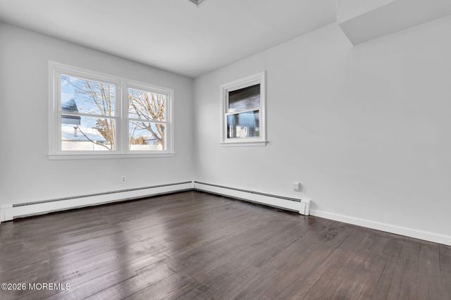 1037 Savannah Street, Toms River, NJ 08753