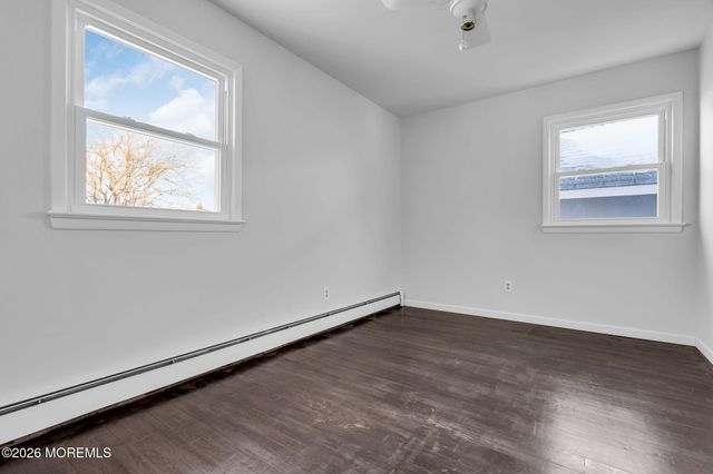 1037 Savannah Street, Toms River, NJ 08753