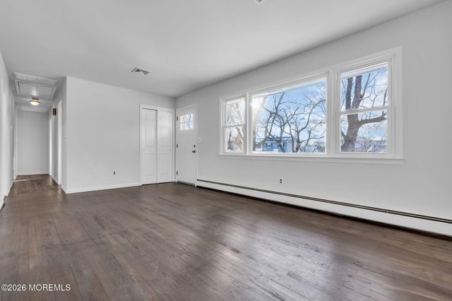 1037 Savannah Street, Toms River, NJ 08753