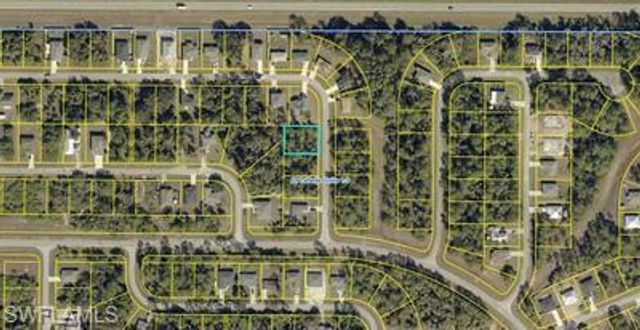 8060 Sherwood CIR, Labelle, FL 33935