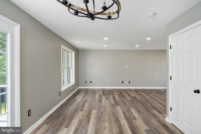 2403 PITTSTON RD, Fredericksburg, VA 22408