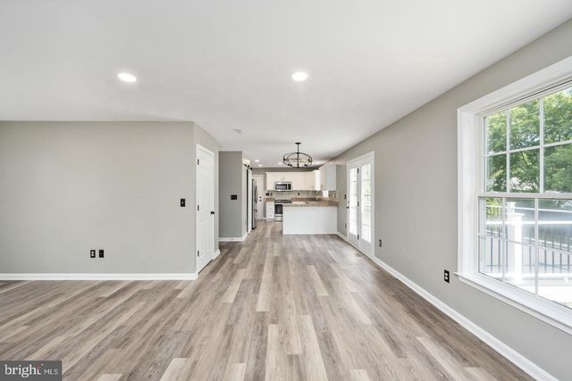 2403 PITTSTON RD, Fredericksburg, VA 22408